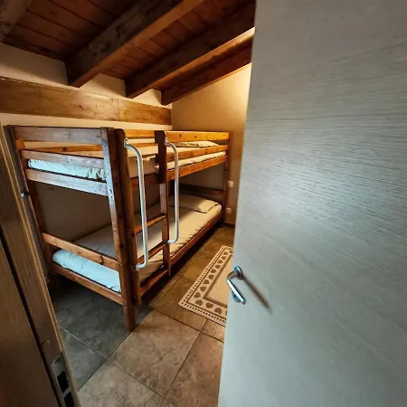 Casa Meghan Apartman Castelletto sopra Ticino