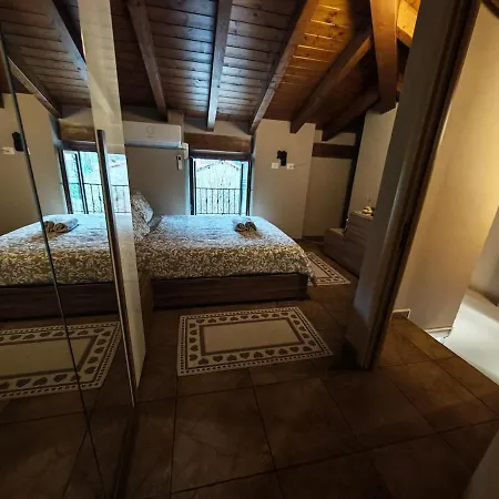 Casa Meghan Apartment Castelletto sopra Ticino