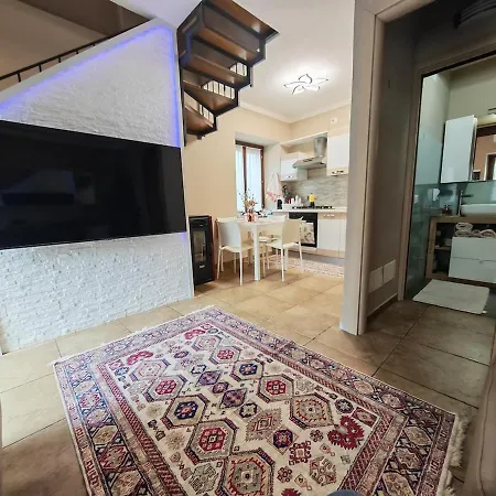 Apartman Casa Meghan Castelletto sopra Ticino