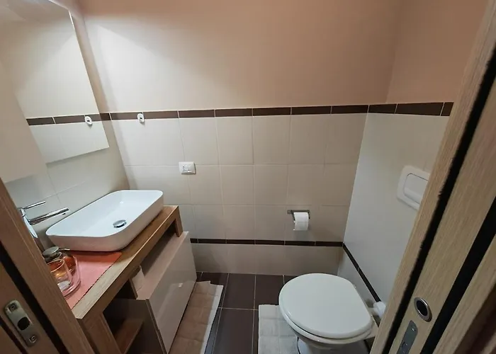 Casa Meghan Apartment Castelletto sopra Ticino