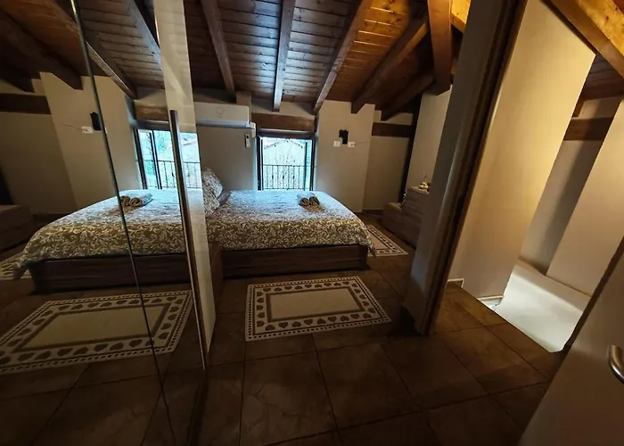 Casa Meghan Apartment Castelletto sopra Ticino